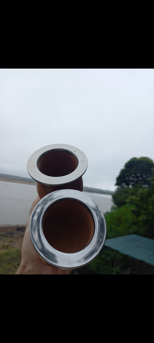 MATE CAMIONERO DE ALGARROBO CON VIROLA DE ACERO